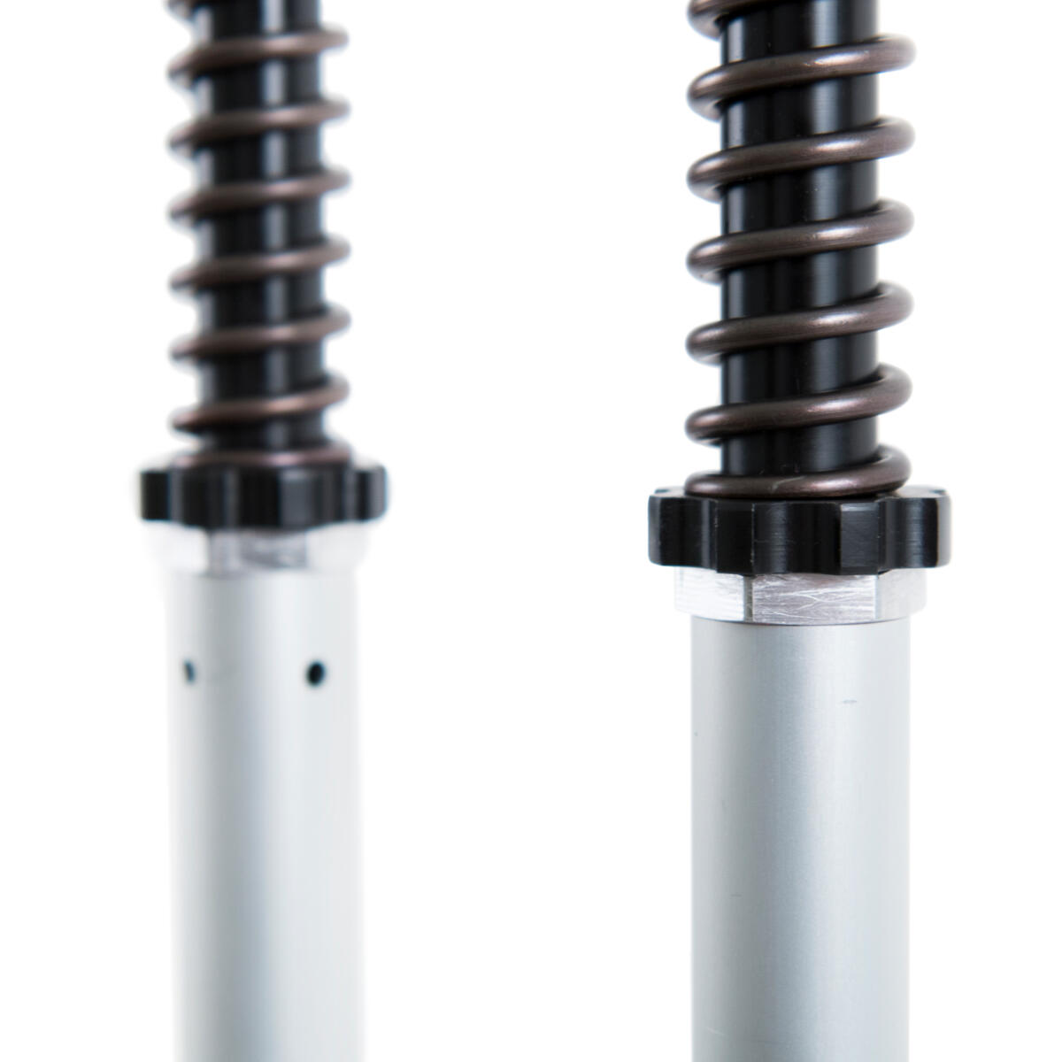 Öhlins Telegabel FKS 229 Cartridge-Kit NIX 22 für MT-07/XSR700/TRACER 7 für mehr Fahrkomfort und eine bessere Kontrolle.