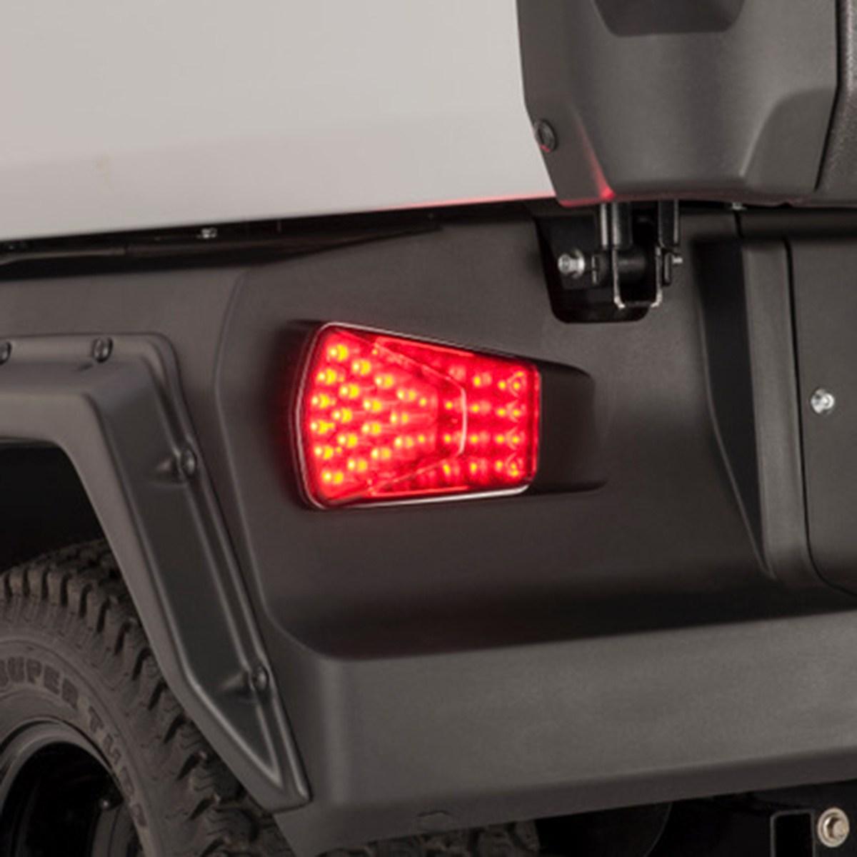 the UMX Rear Taillights make your UMX visible when operating at night or in low-light  conditions. These are outfitted with a  GORE-TEX® patch to prevent moisture or condensation related damage.Stop and turn signal functions require the Premium Upgrade Light Kit (J0G-H4503-T0-00) or the Ultra-Premium Upgrade Light Kit (J0G-H4503-S0-00), both sold separately. Taillights are included in both upgrade kits.