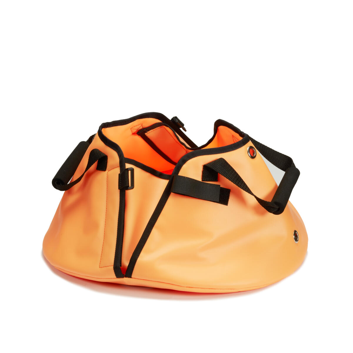 Made of Hi-Vis orange Ripstop nylon, this bag is designed for  trailering and long term storage. As more and more countries are mandating the coverage of the propeller, during the transportation of a boat, this high quality bag is a necessity for  any boating enthusiast. The padding, the adjustability and the ease of installation, also make it an obvious choice.