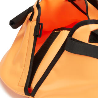 Made of Hi-Vis orange Ripstop nylon, this bag is designed for  trailering and long term storage. As more and more countries are mandating the coverage of the propeller, during the transportation of a boat, this high quality bag is a necessity for  any boating enthusiast. The padding, the adjustability and the ease of installation, also make it an obvious choice.