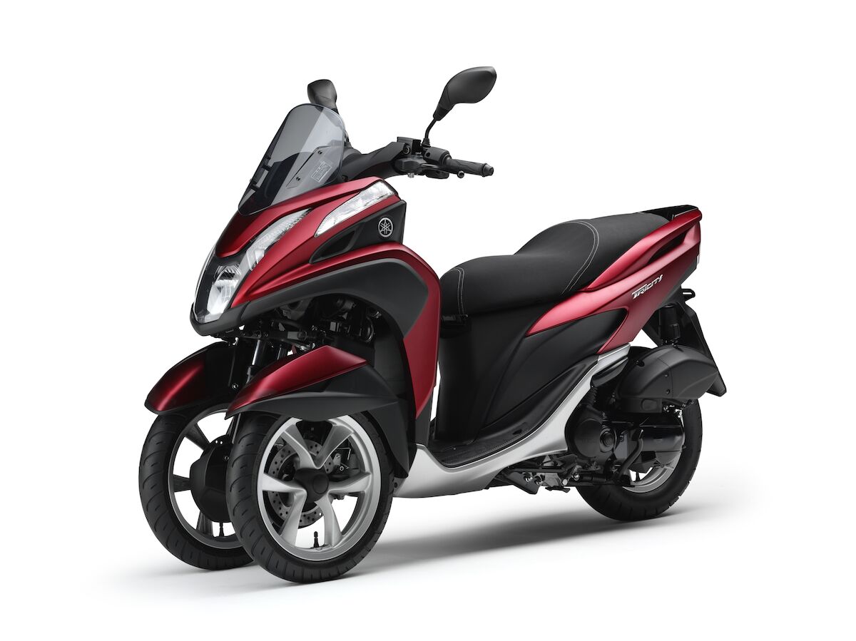 Yamaha Tricity 2015 - Features and 