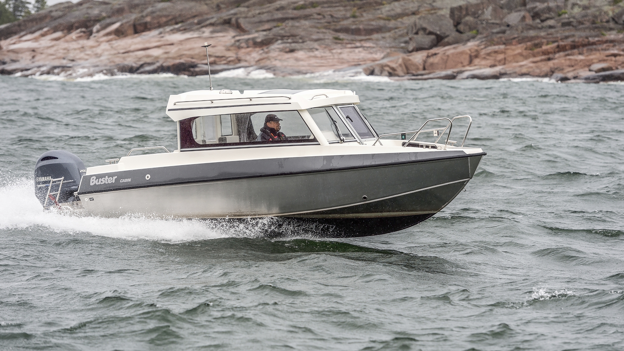 Buster Cabin E Bild 1: Buster Cabin E