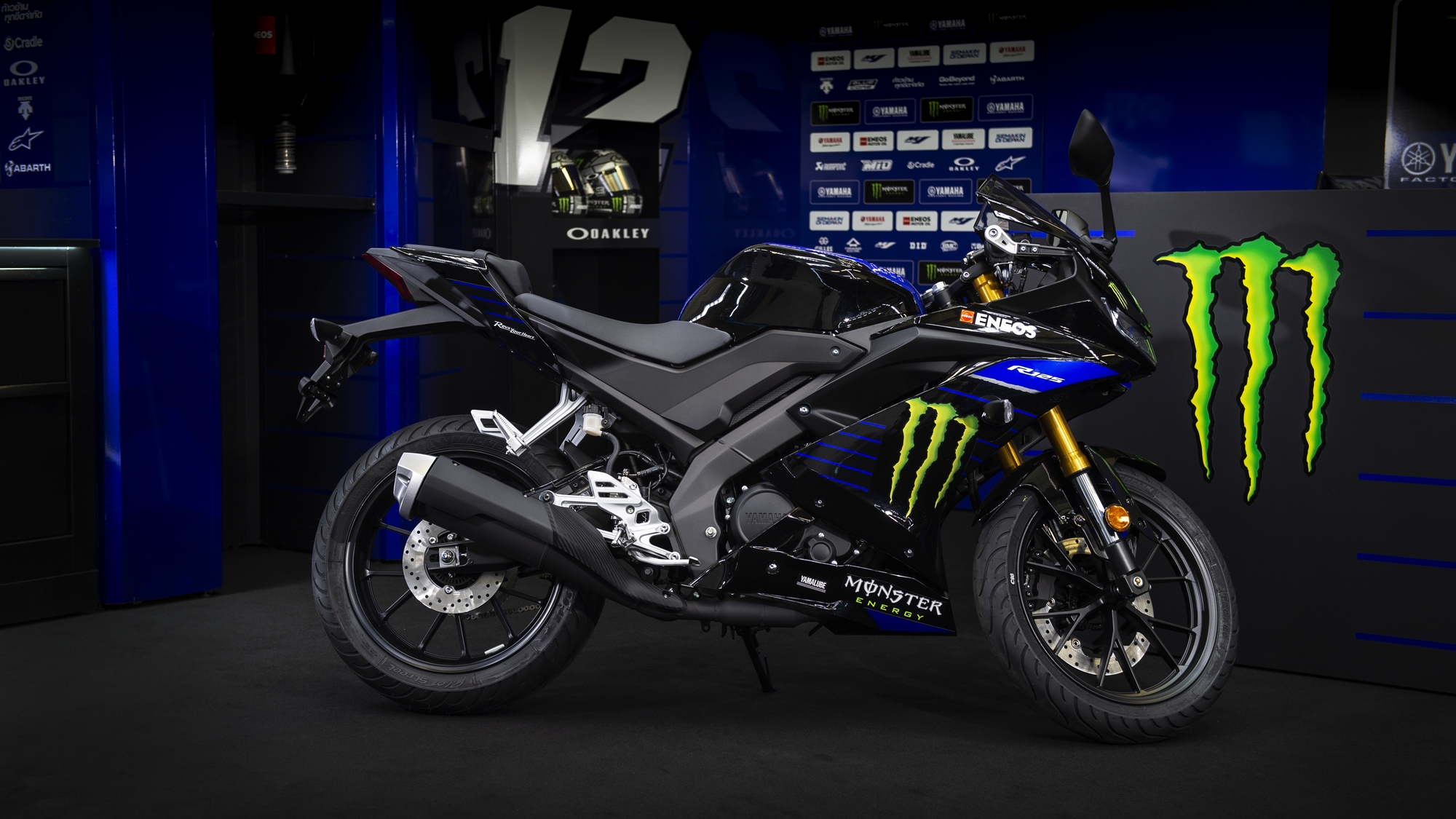  YZF  R125  Monster Energy Yamaha  MotoGP Edition Plattner d 