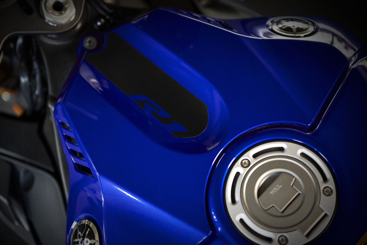 YZF R1 2019 Yamaha YZF1000R1 EU Yamaha Blue Detail 010 Tablet YZF R1