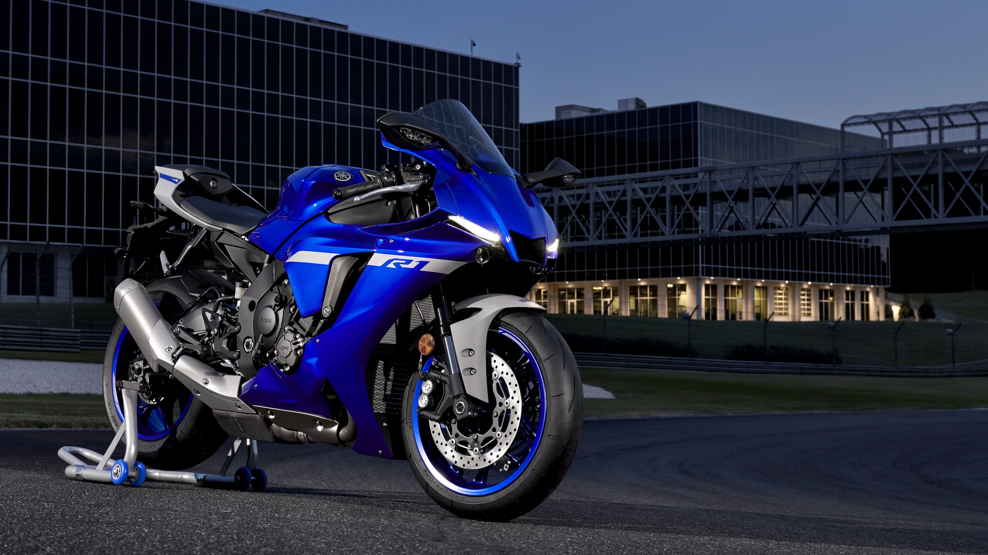 YZF R1 2020  Motorcycles Yamaha  Motor 