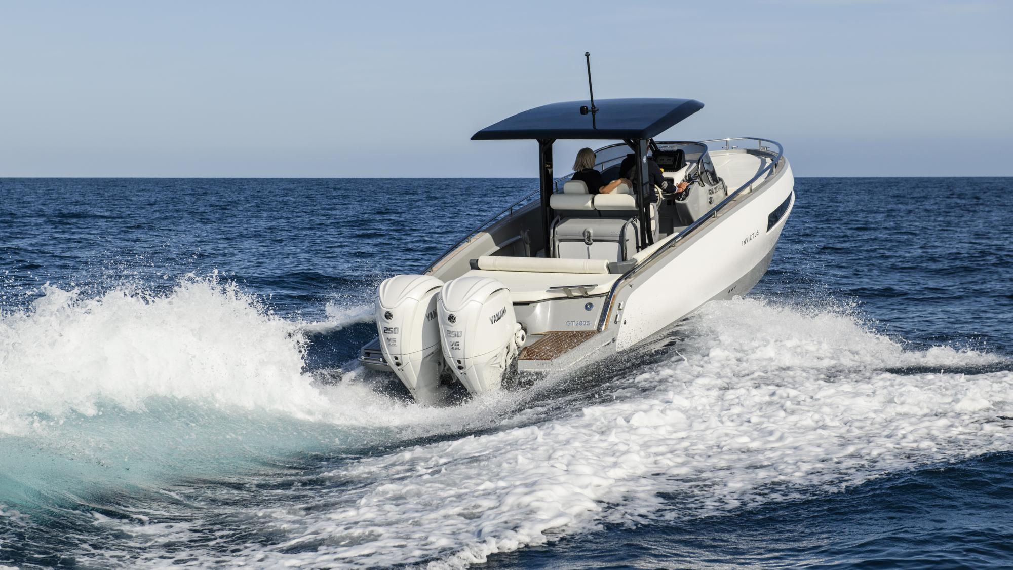 250hp V6 Bild 2: 250hp V6