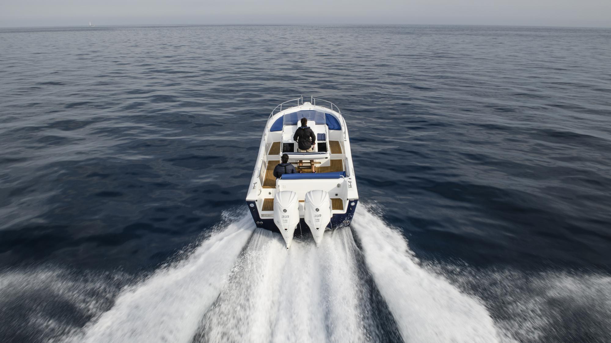 300hp V6 Bild 5: 300hp V6
