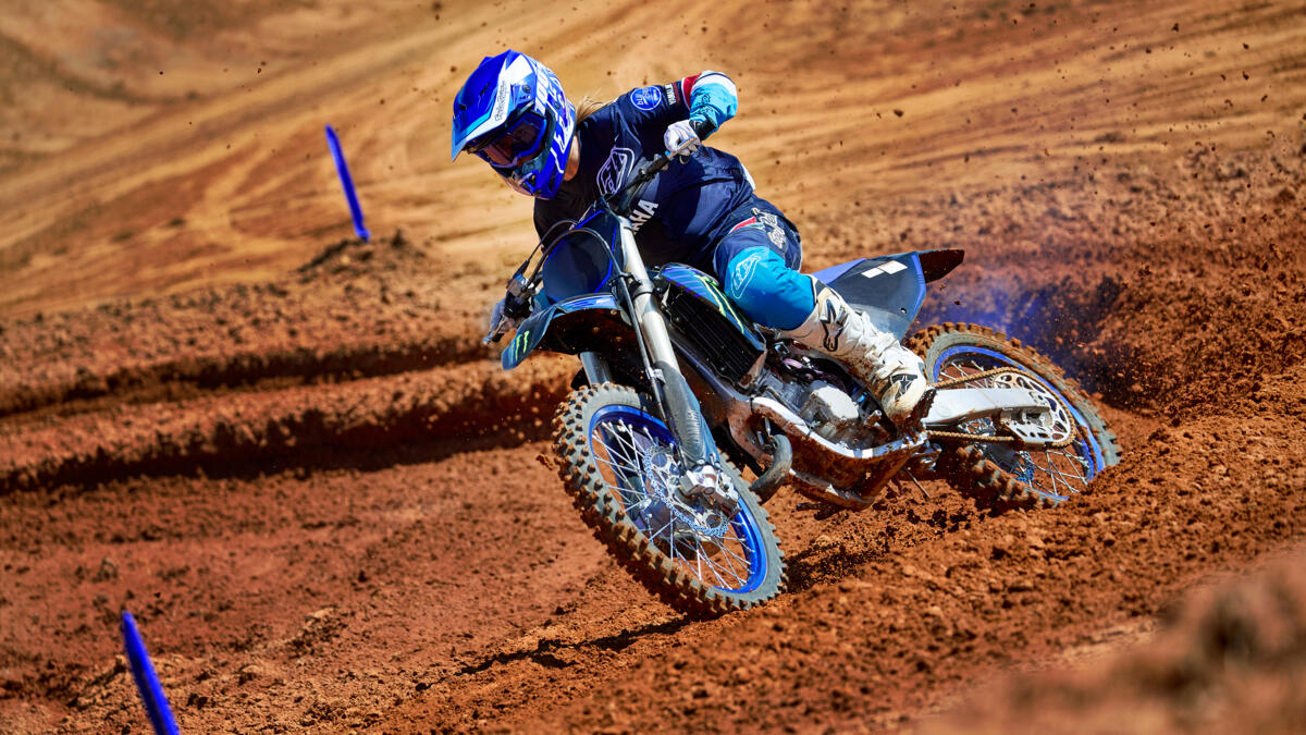 YAMAHA YZ125 Monster Energy Yamaha Racing Edition - Motokomplex