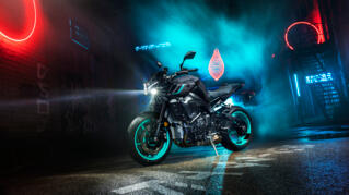 2024 Yamaha MT10 EU Midnight Cyan Static 003 03