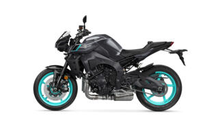 2024 Yamaha MT10 EU Midnight Cyan Studio 004 03