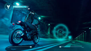 2024 Yamaha MT125 EU Midnight Cyan Action 004 03