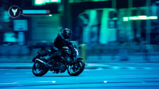 2024 Yamaha MT125 EU Midnight Cyan Action 006 03