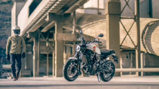 2024 Yamaha XS700 EU Historic White Static 002 03
