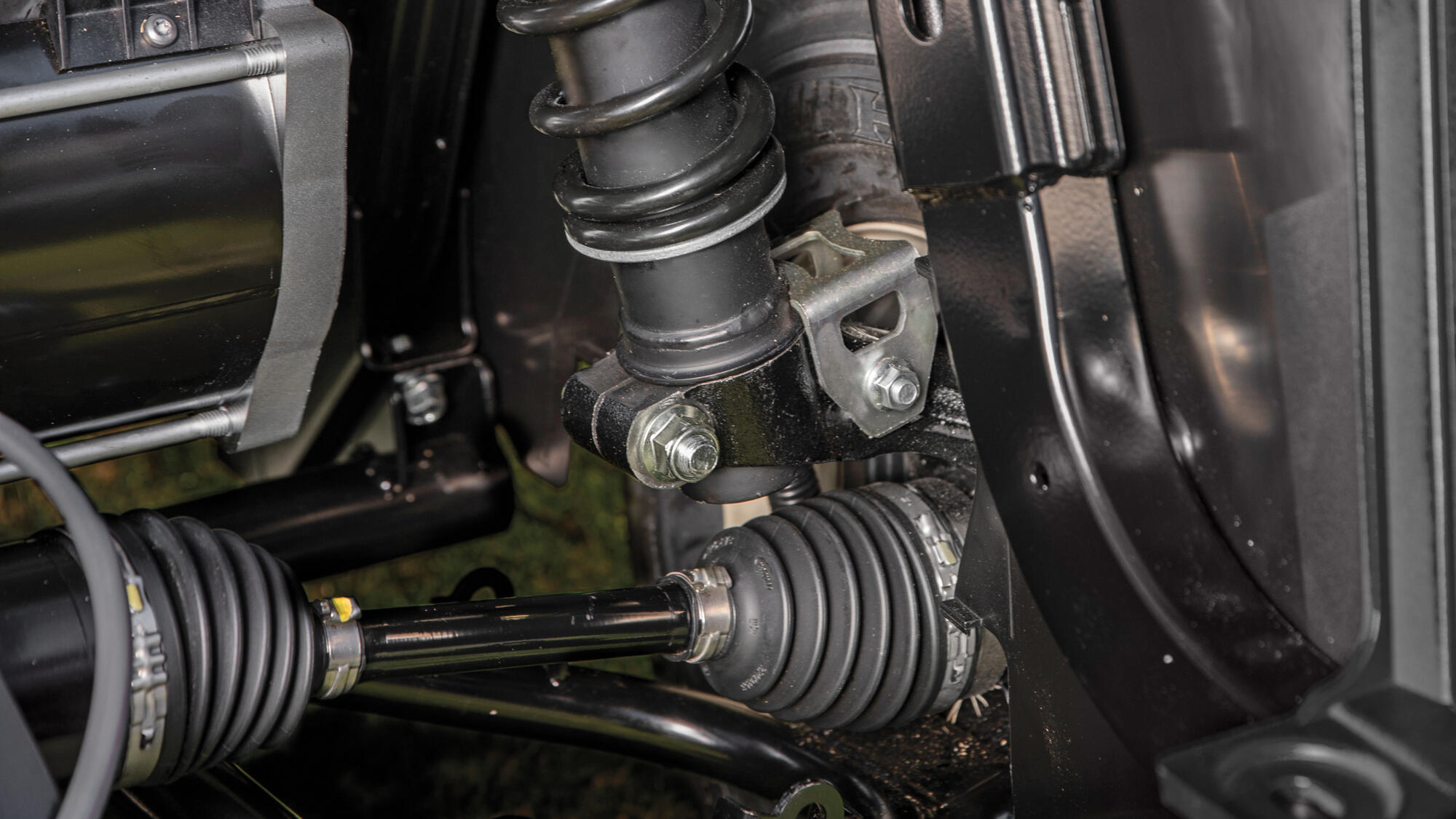IRS – Independent Rear Suspension (neovisni stražnji ovjes)