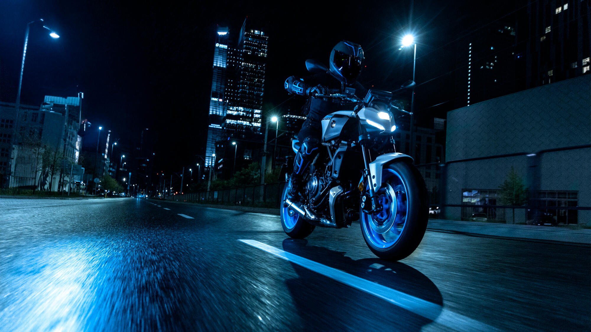 2025 Yamaha MT07A EU Ice Storm Action 009 03