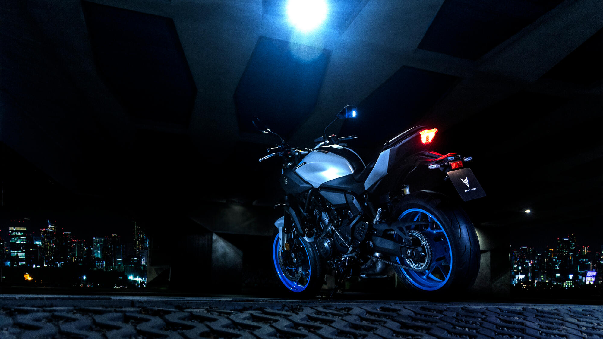 2025 Yamaha MT07A EU Ice Storm Static 008 03