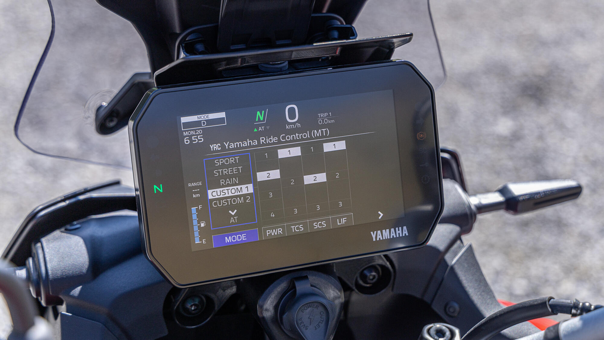 Supporto GPS Per Yamaha Tracer 900 / GT 2018-2020 – Barra In Alluminio 22mm Per Montare Smartphone O Navigatore