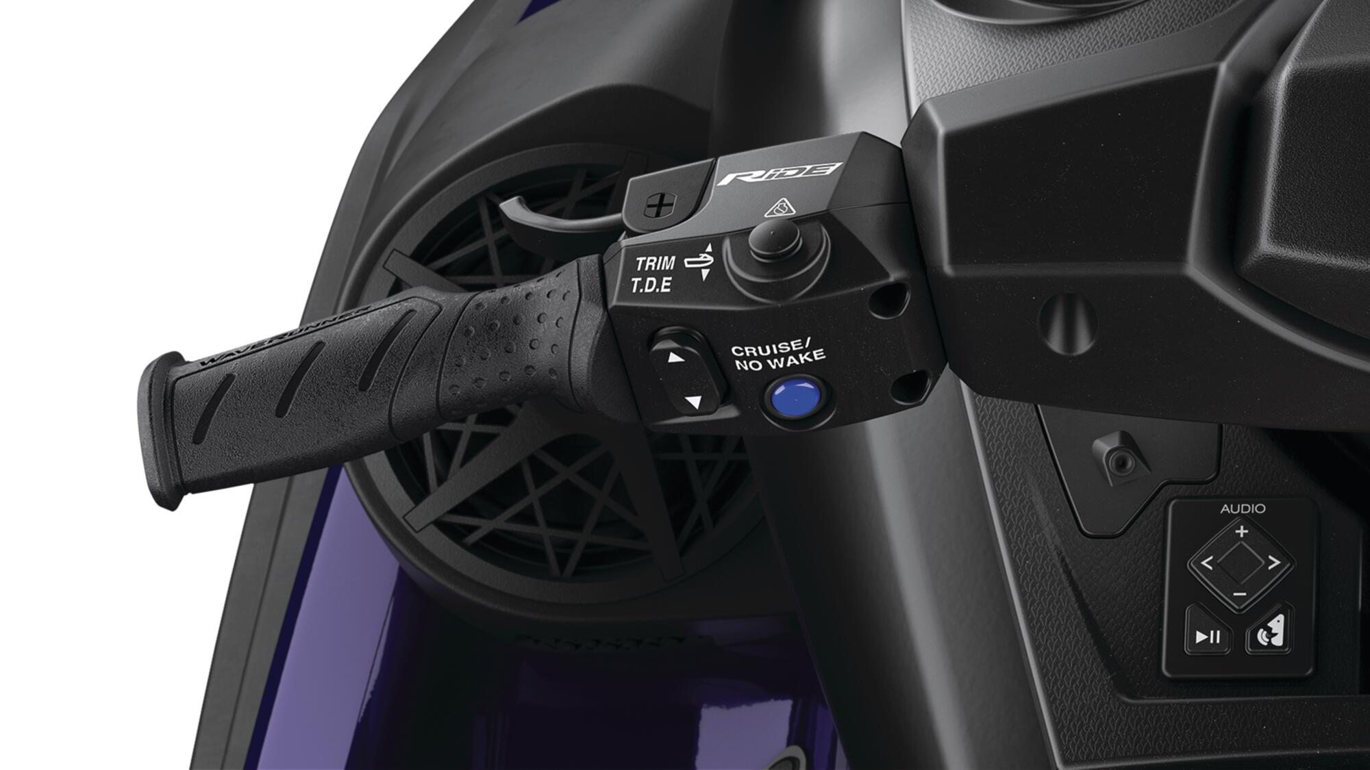 Sustav RiDE® (Reverse with Intuitive Deceleration Electronics, Vožnja unatrag s pomoću intuitivnog elektroničkog usporavanja)