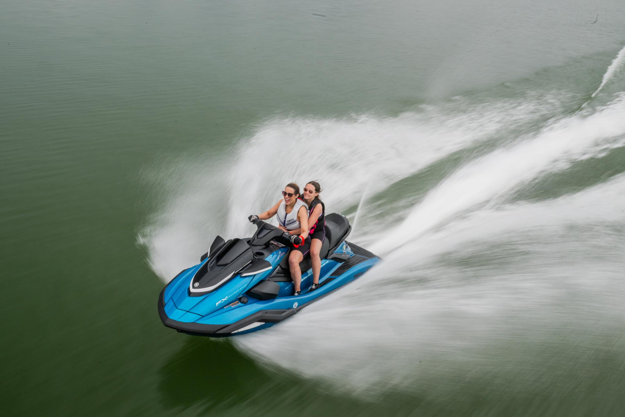 FX Cruiser SVHO Bild 2: FX Cruiser SVHO