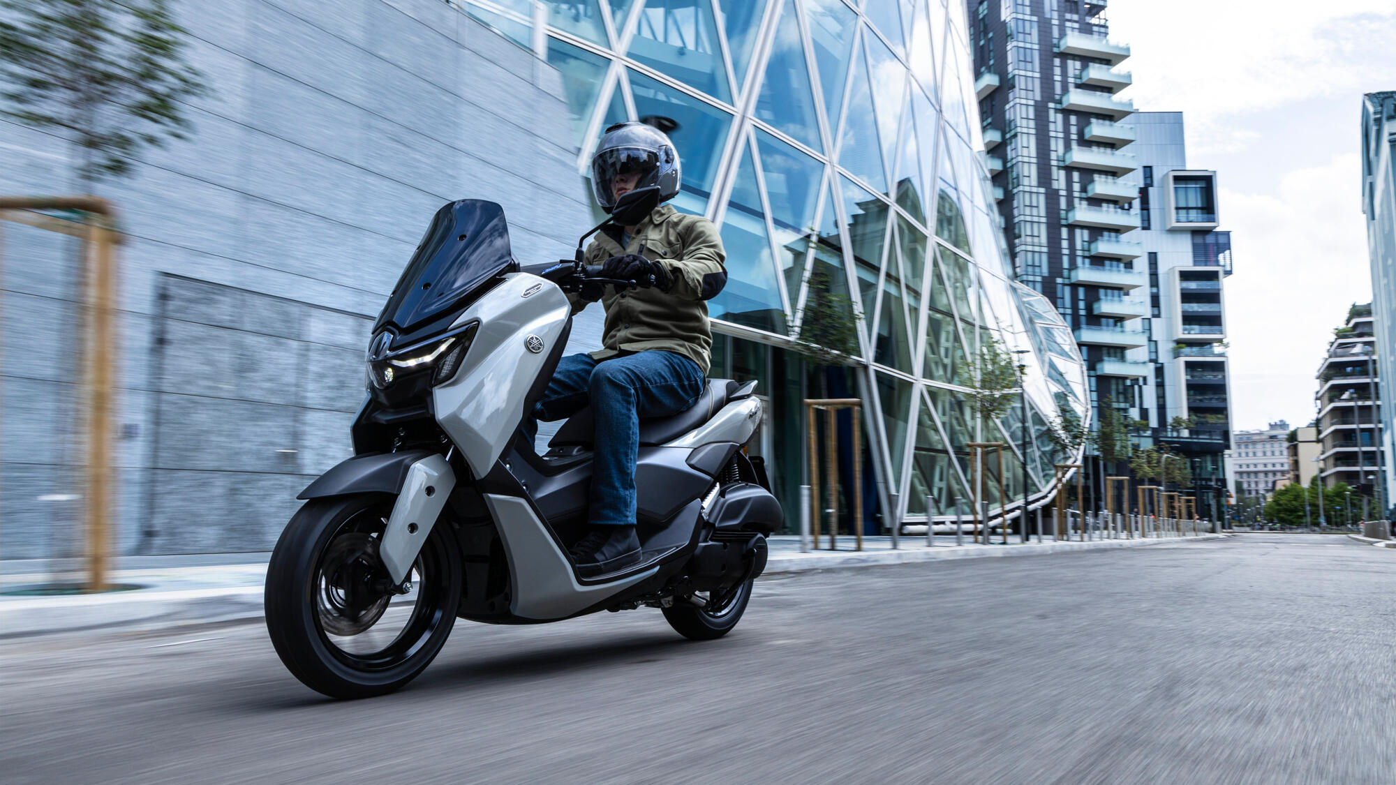 NMAX 125 Tech MAX | Sport Scooter | 125cc | 2026 | Yamaha Motor