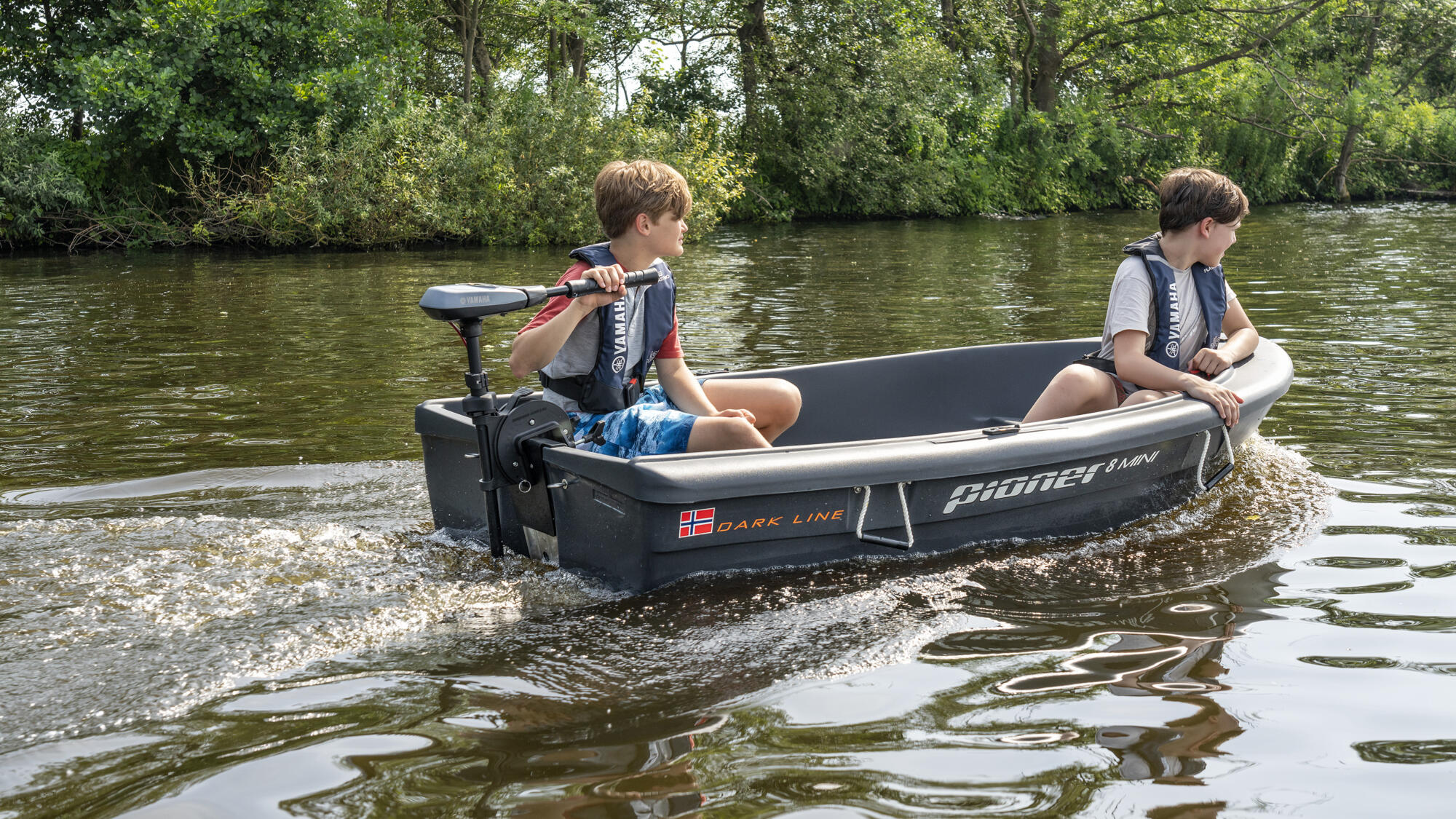M26 Engine M26 - Outboard Engines - Yamaha Motor