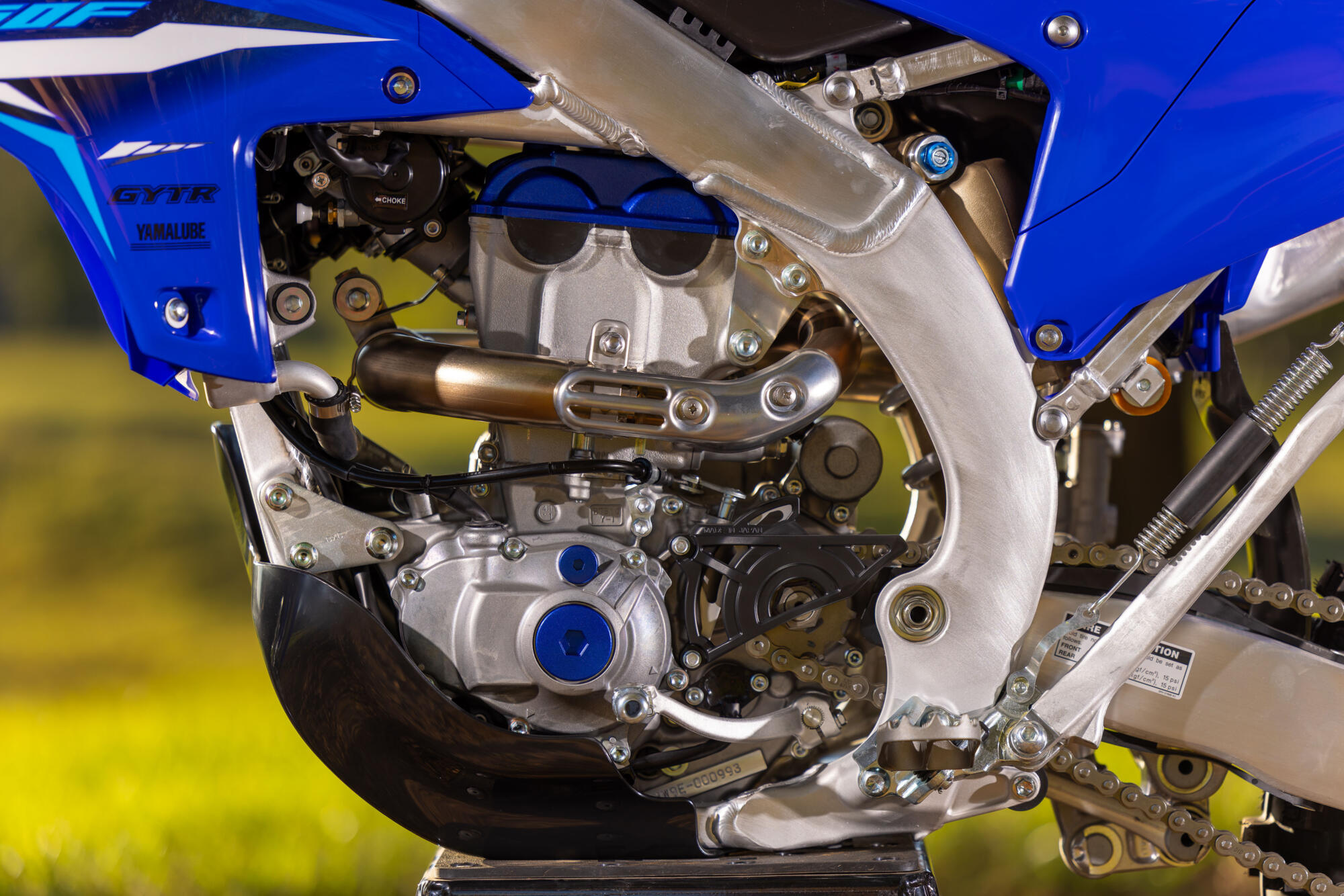 Motor puternic de tip YZ250F