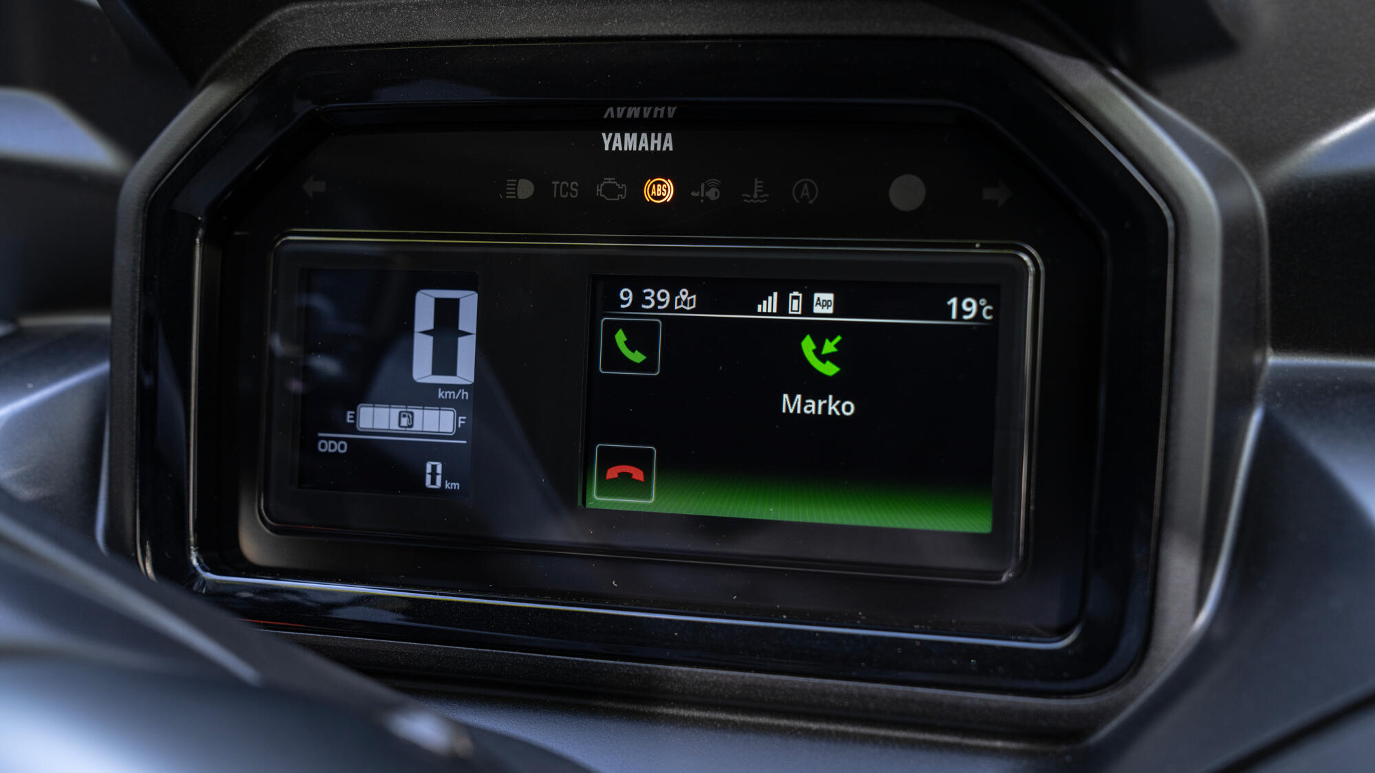 Tablou de bord TFT complet color de 4,2 inch