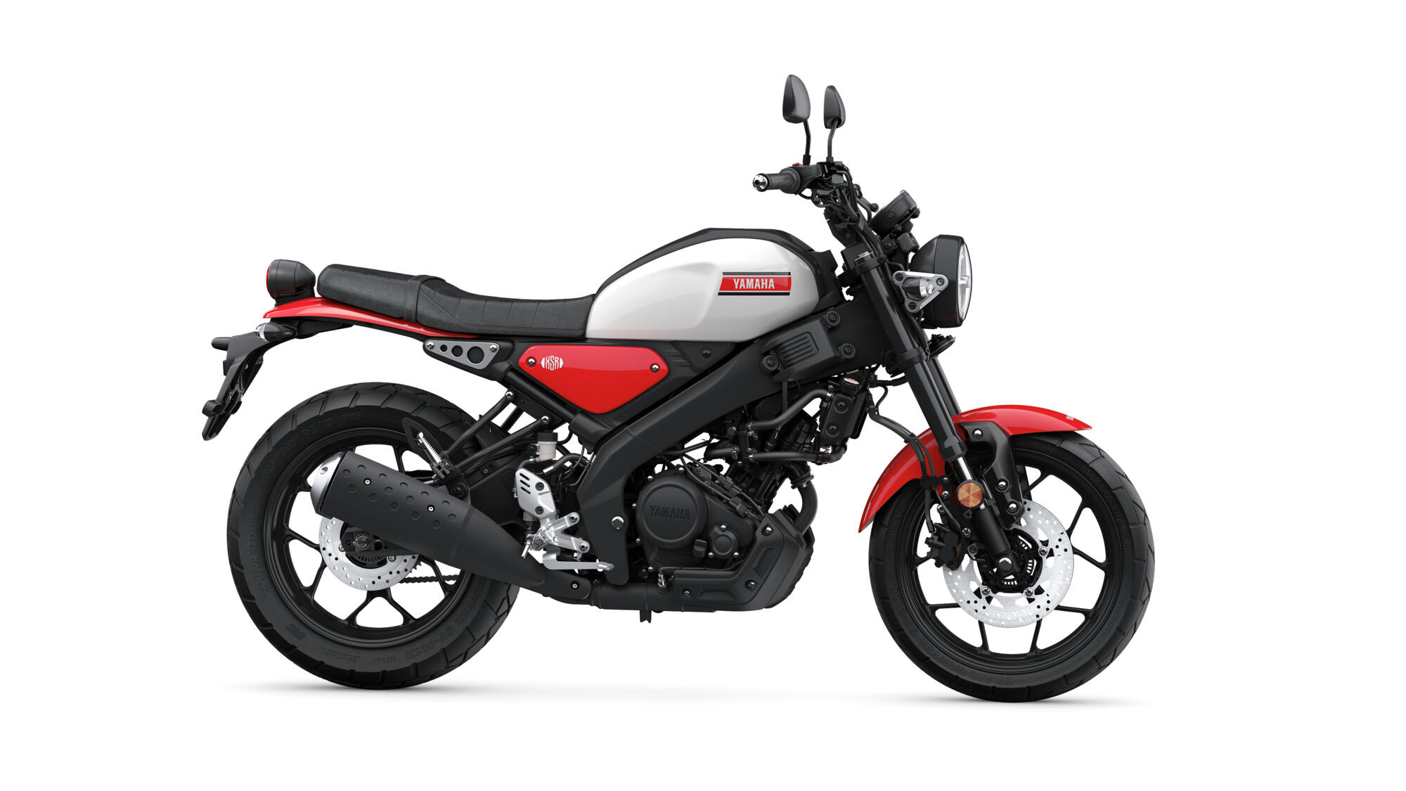ひ*て様 Yamaha エンジン XSR125 4200km ひ*て様 Yamaha エンジン XSR125 4200km 機能・装備：XSR125 - バイク