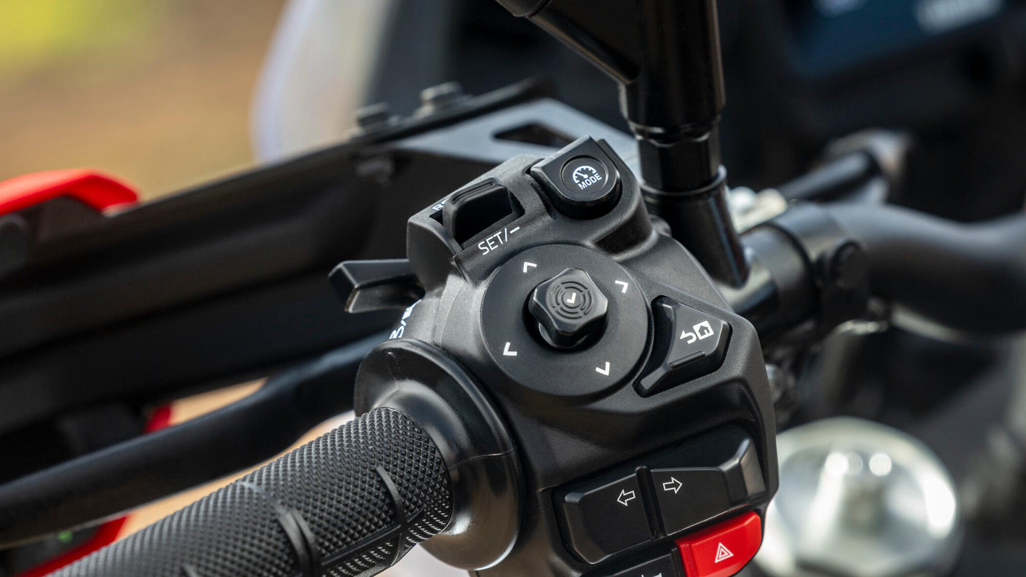 Tempomat i limiter brzine