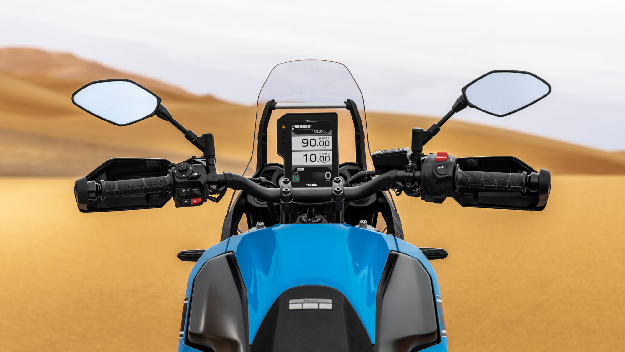 6,3 inch TFT-kleurenscherm met Raid-thema, connectiviteit en navigatie