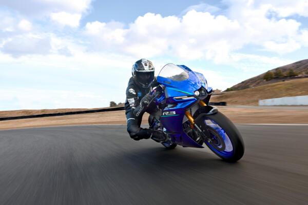 ヤハマr3 2026-Yamaha-YZFR320-EU-